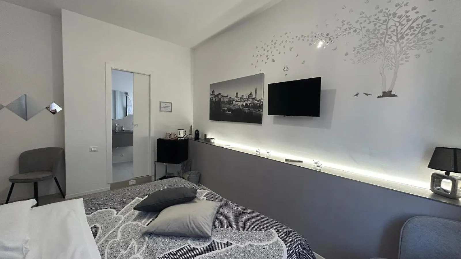 Comfort Accommodation Suite & Le Camere Bergamo Pensjonat